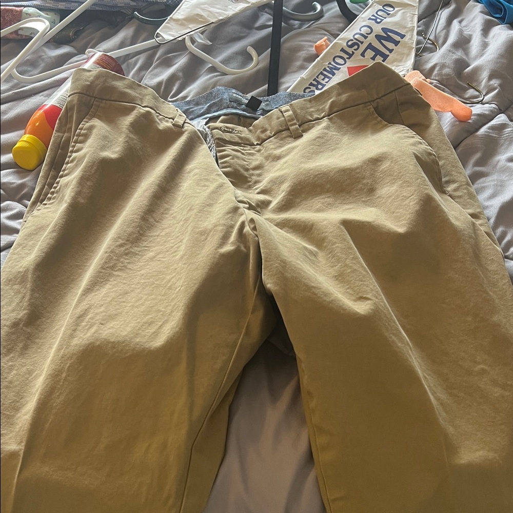 Banana Republic Men's Khaki Chinos